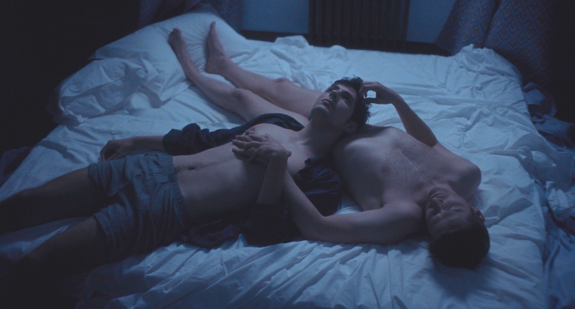 喜欢，轻吻，快跑剧照的剧照