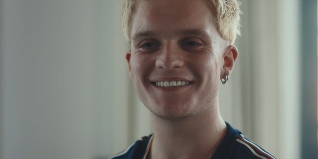 卖身剧照的剧照