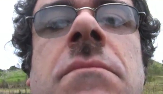 我你的坟墓里撒尿剧照的剧照