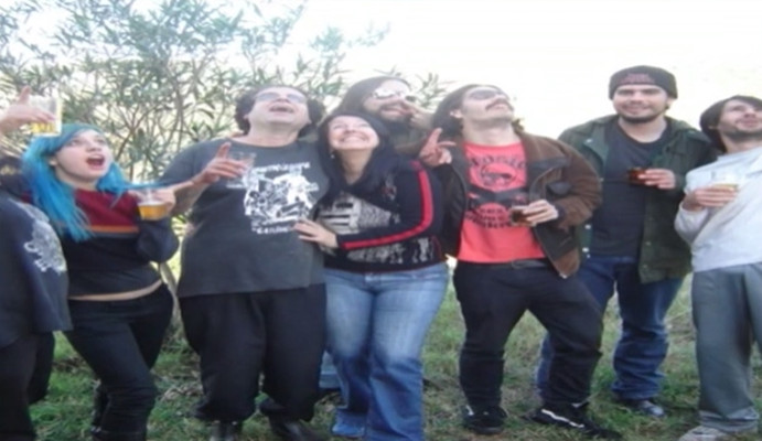 我你的坟墓里撒尿剧照的剧照