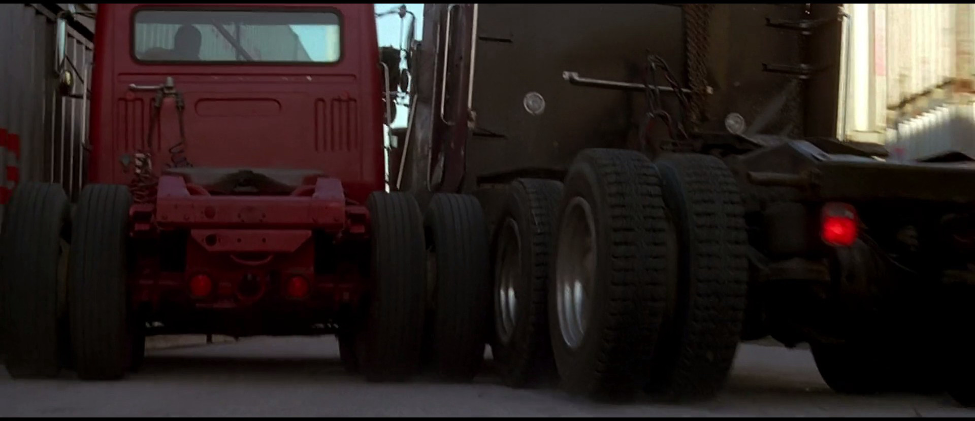 狭路相逢剧照的剧照