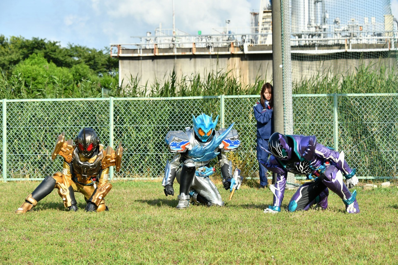 Build NEW WORLD 假面骑士Cross-Z剧照的剧照