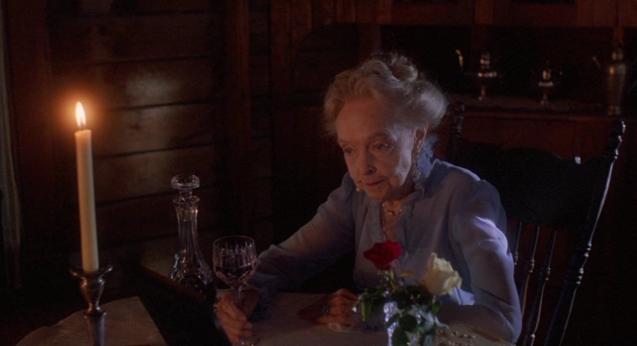 八月的鲸鱼剧照的剧照