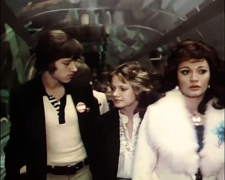 走向深渊剧照的剧照