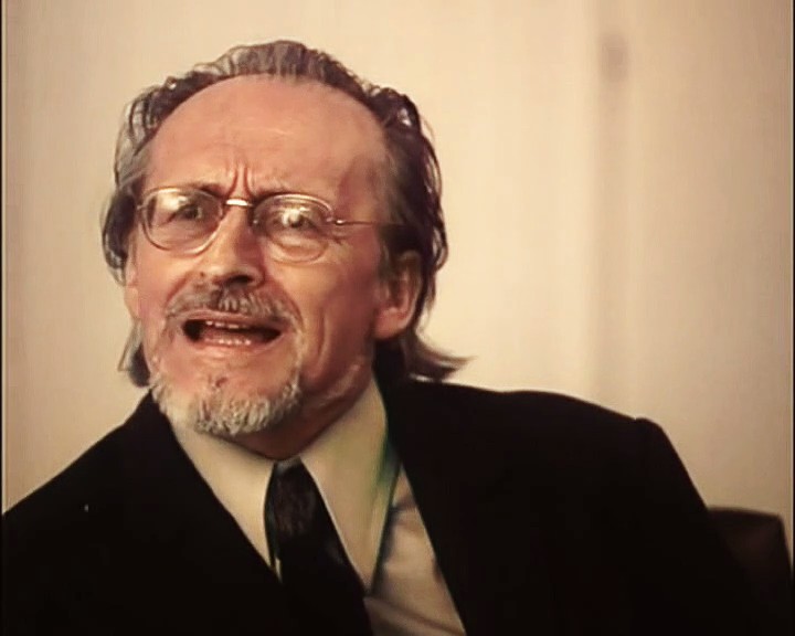 走向深渊剧照的剧照