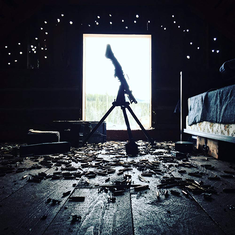 持有黑暗剧照的剧照