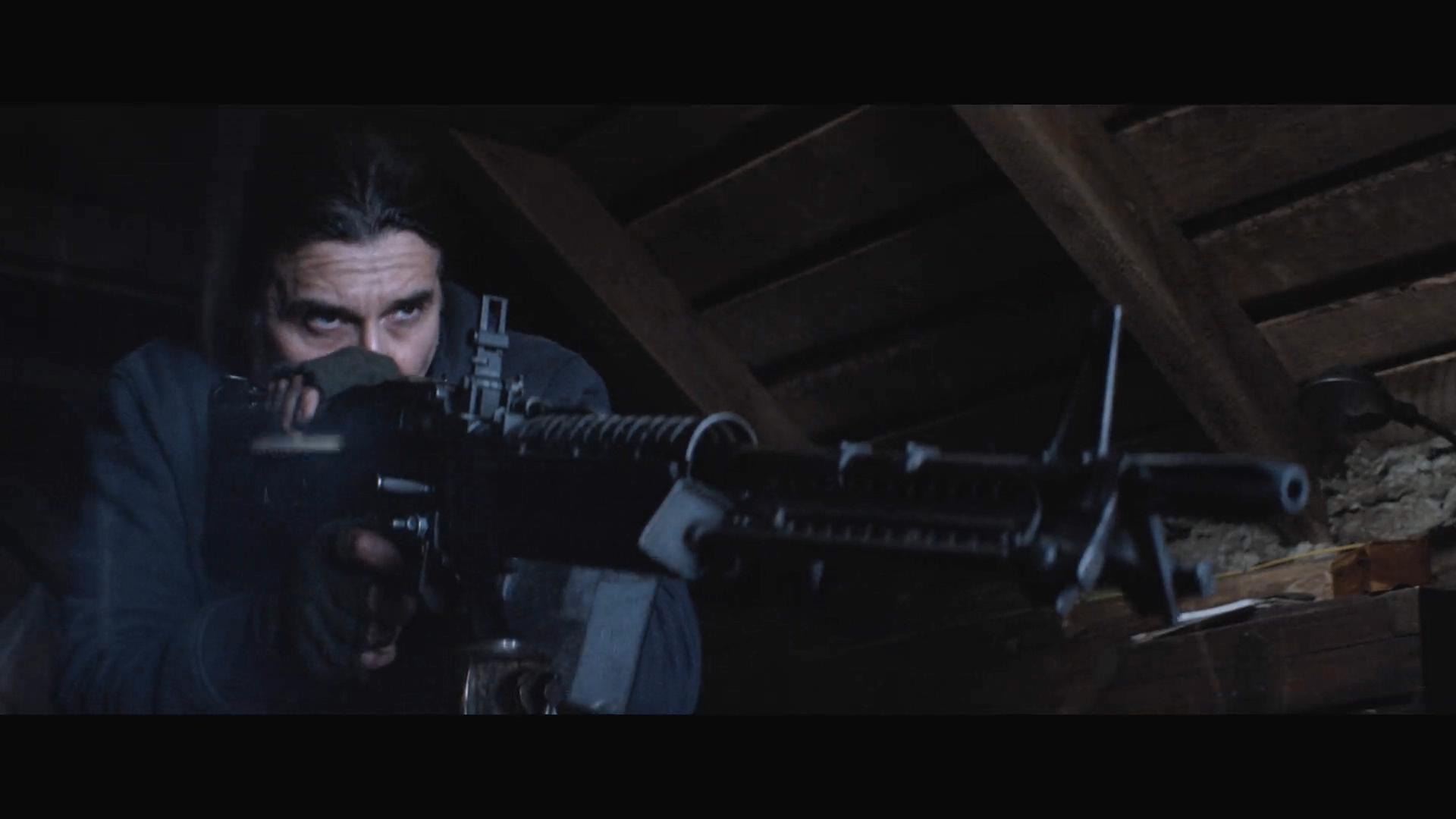 持有黑暗剧照的剧照