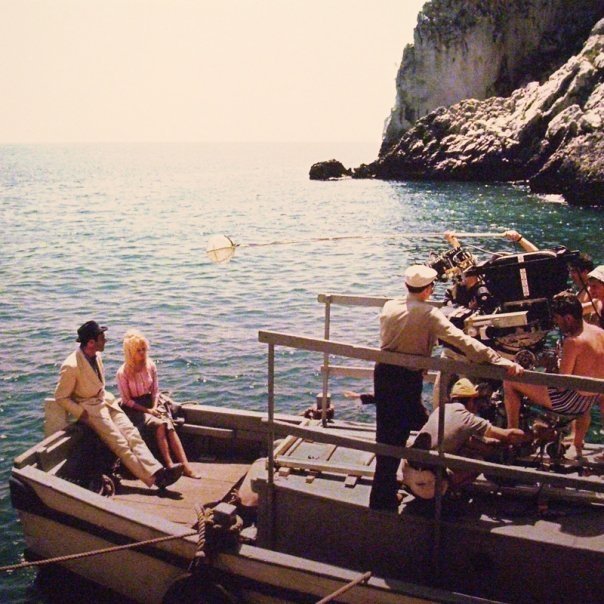 蔑视剧照的剧照