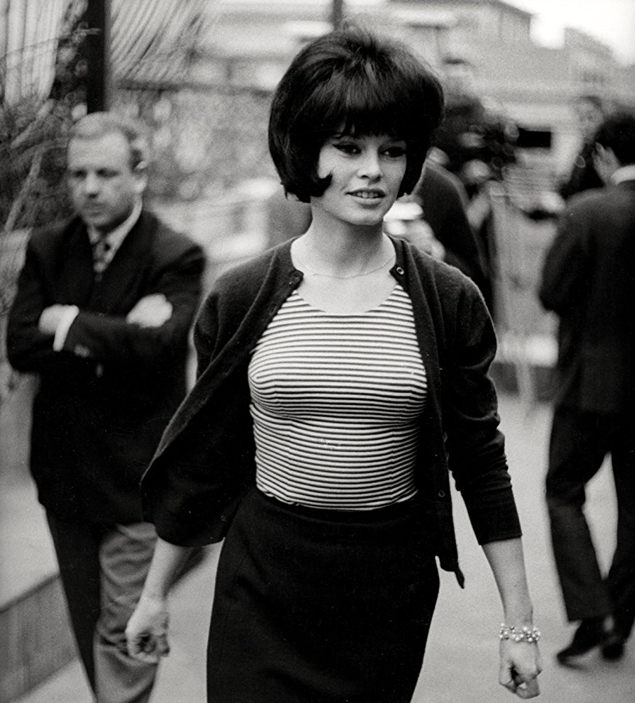 蔑视剧照的剧照