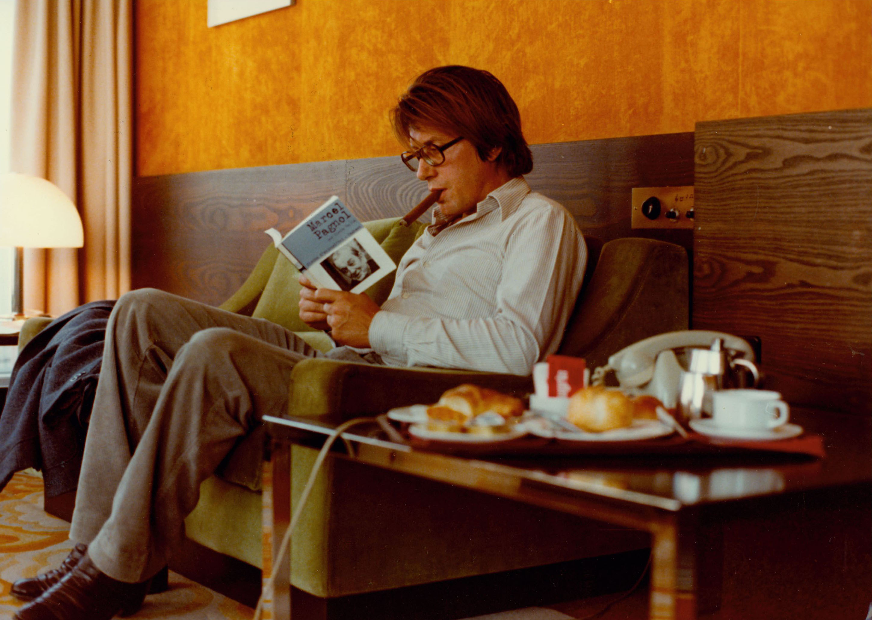 各自逃生剧照的剧照