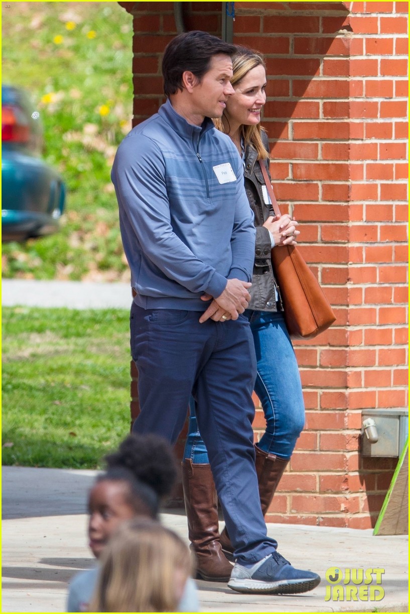 速成家庭剧照的剧照