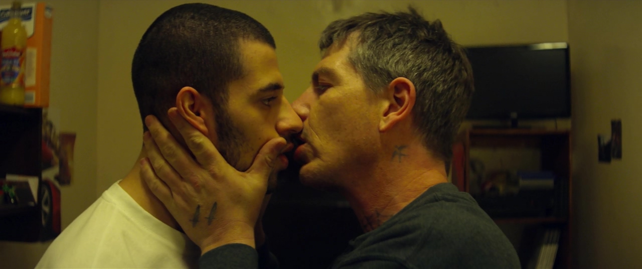 深狱父子情剧照的剧照