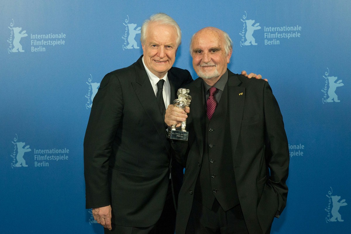 纵情一曲剧照的剧照