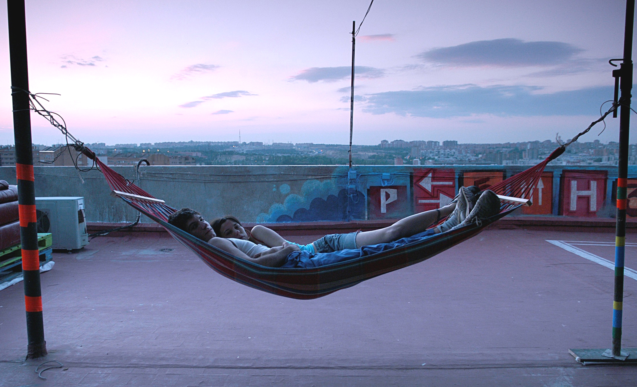 深蓝即是黑剧照的剧照