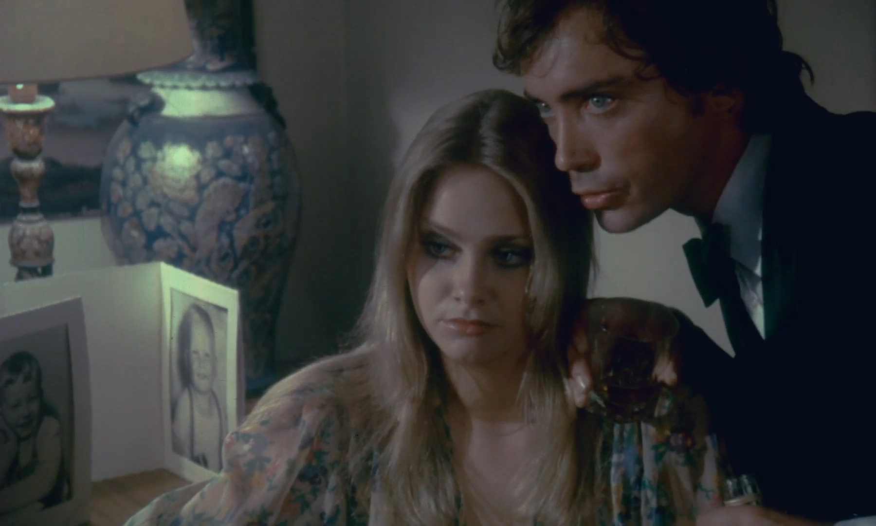 暴露剧照的剧照