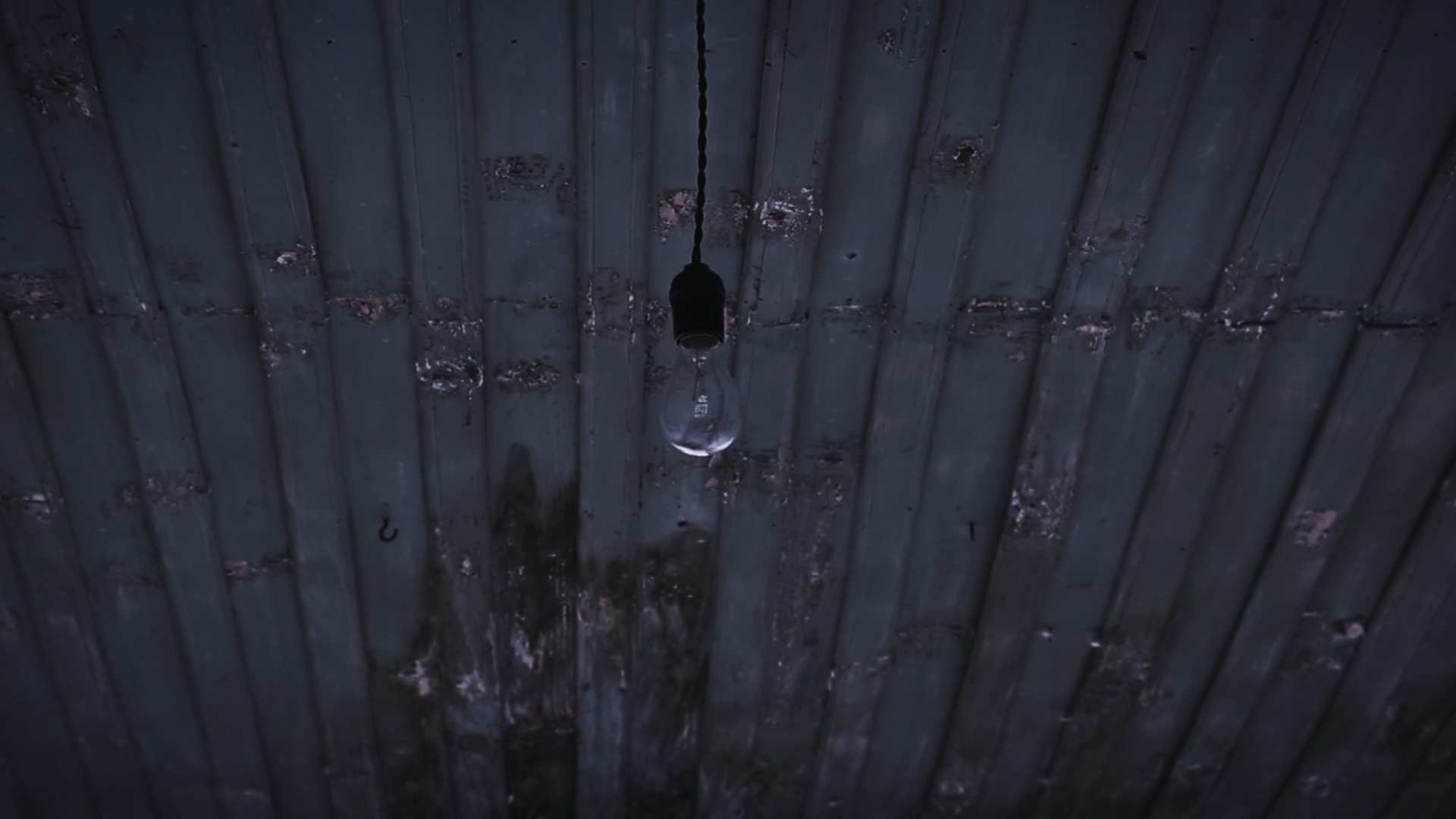 2×2＝4剧照的剧照