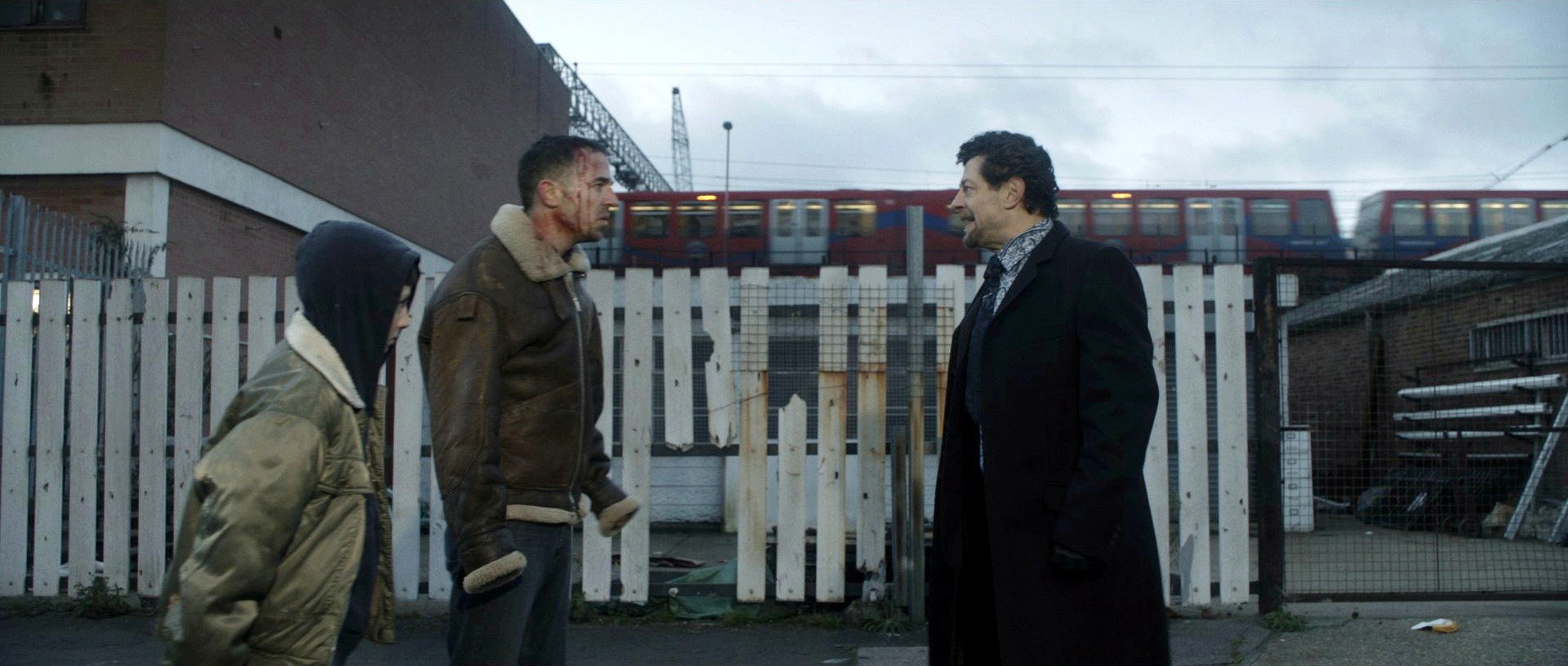 野蛮比尔剧照的剧照