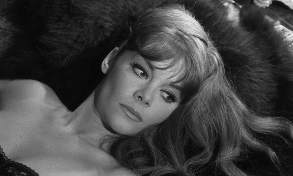 不朽的女人剧照的剧照