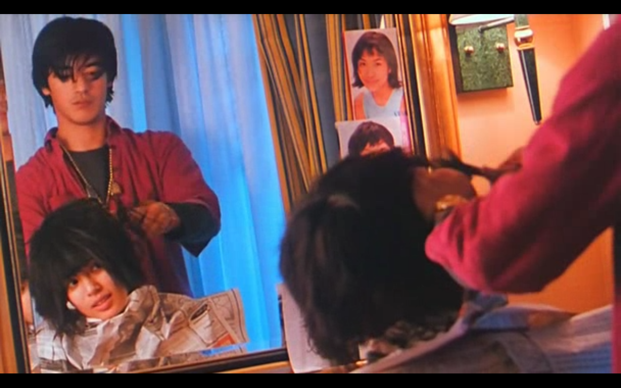 两个只能活一个剧照的剧照