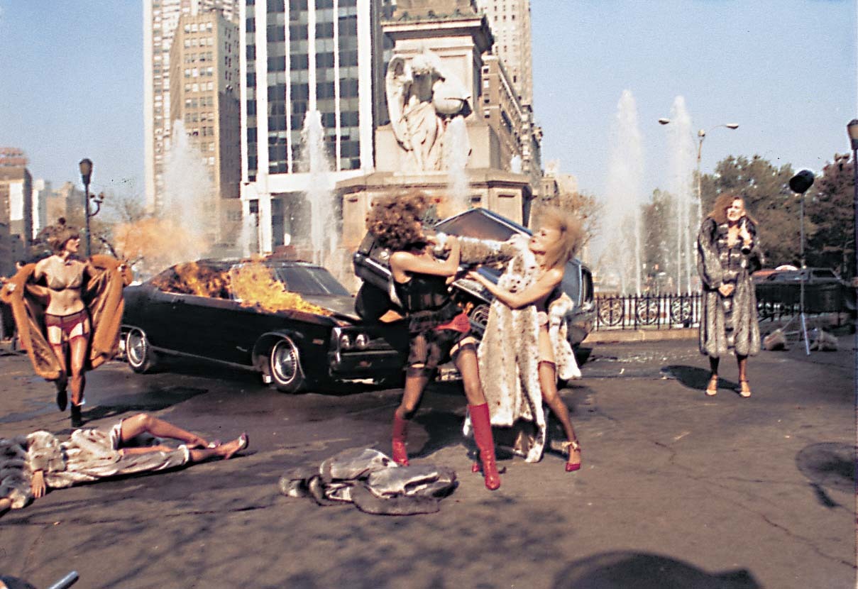 神秘眼剧照的剧照