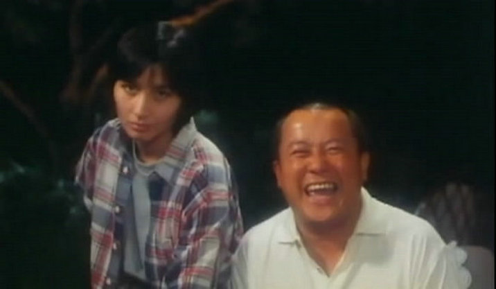 四个32A和一个香蕉少年剧照的剧照