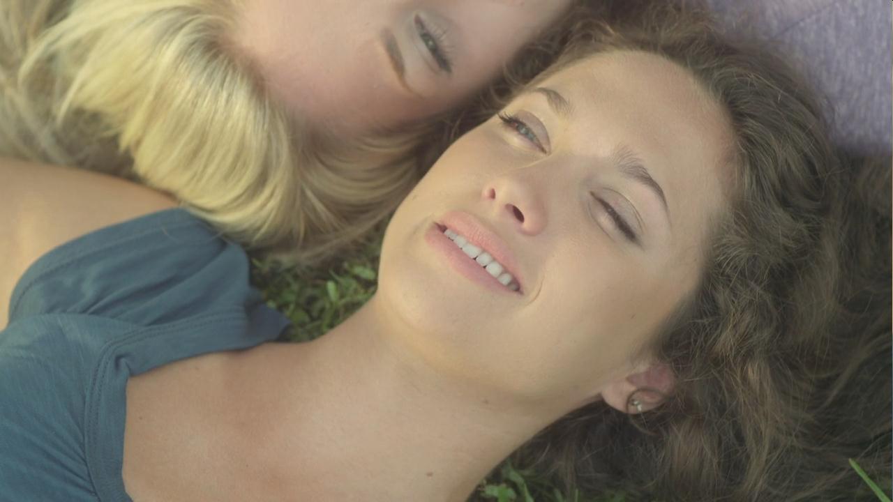 空空的天空剧照的剧照