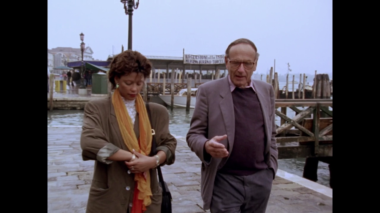 来自昏暗国度的回声剧照的剧照