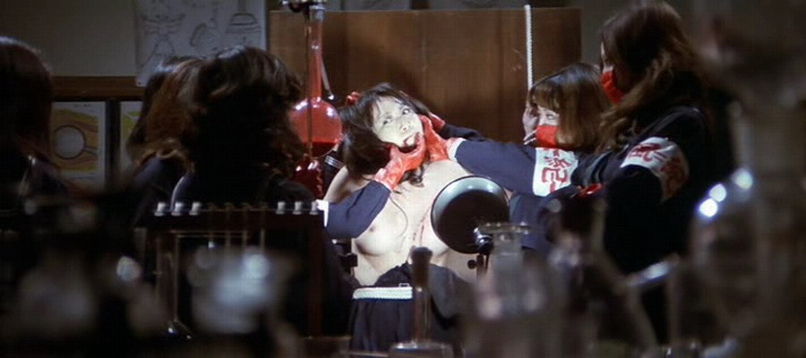 恐怖女子高校 私刑教室剧照的剧照