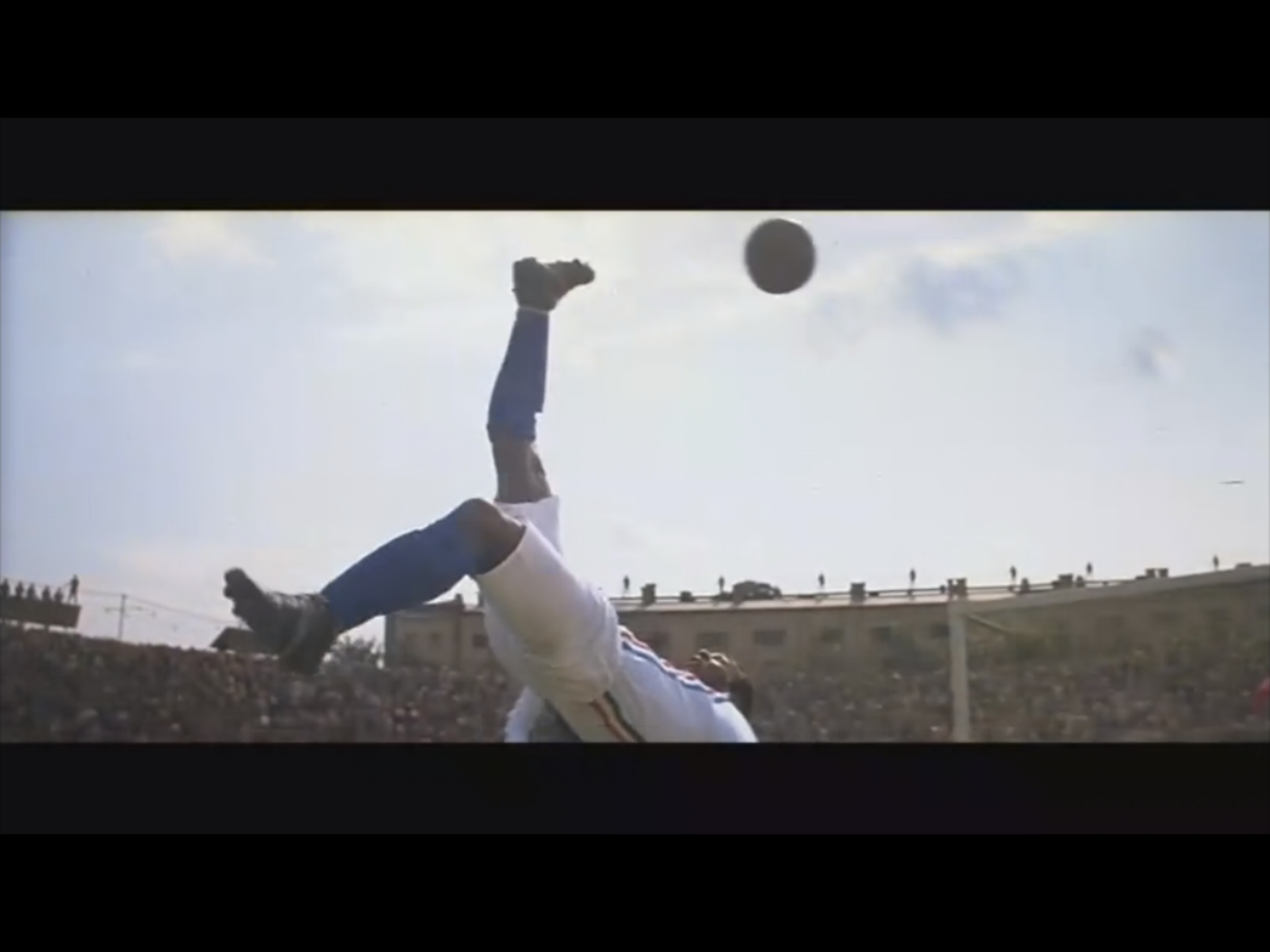 胜利大逃亡剧照的剧照