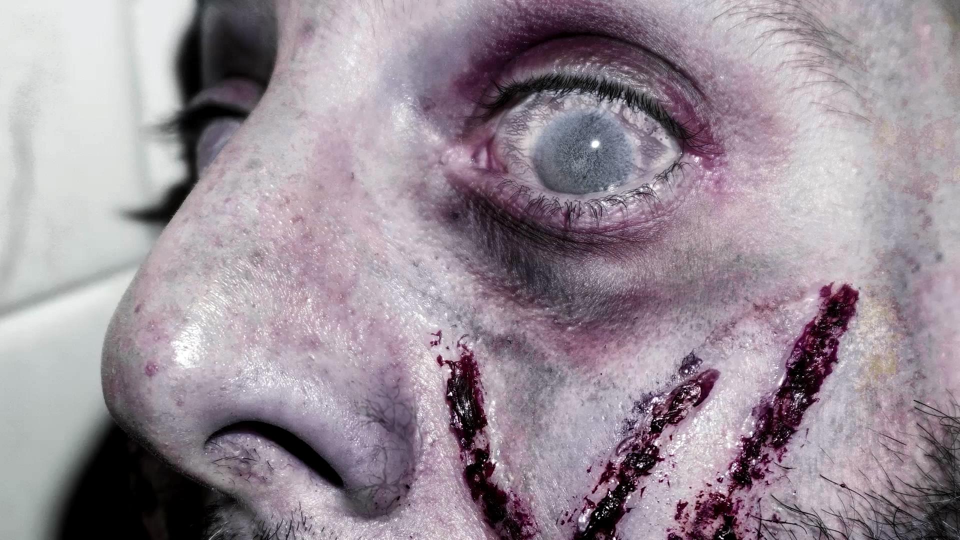 鬼眨眼剧照的剧照