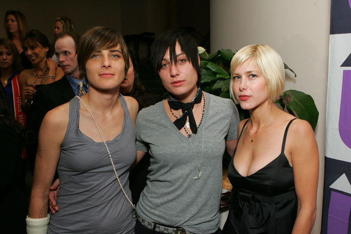 超级平胸委员会剧照的剧照