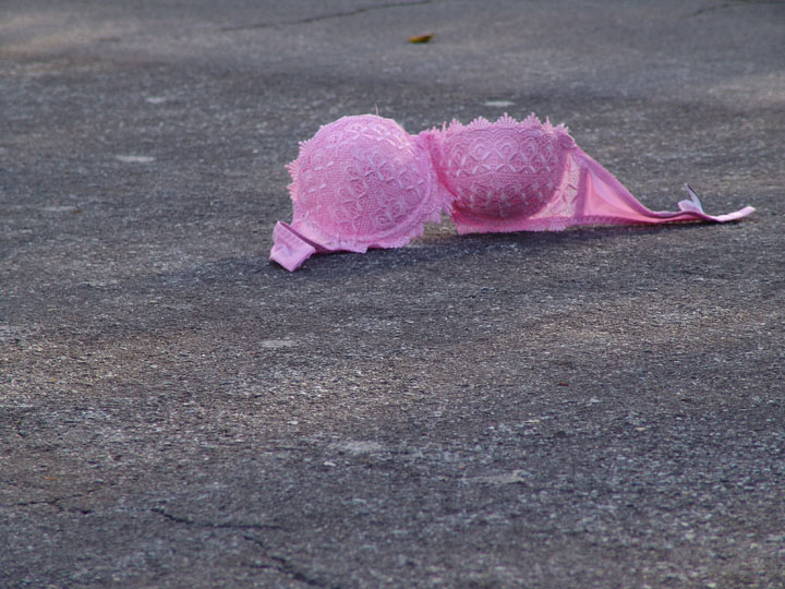 超级平胸委员会剧照的剧照