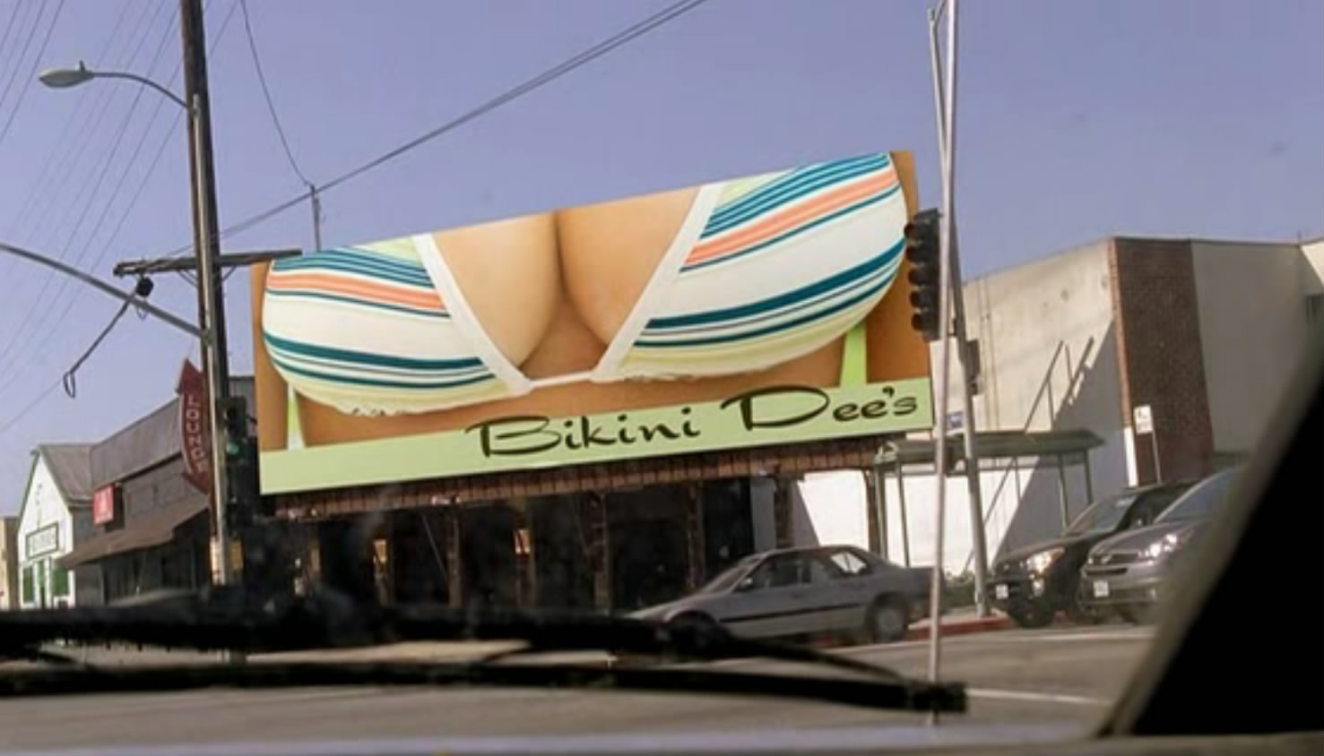 超级平胸委员会剧照的剧照