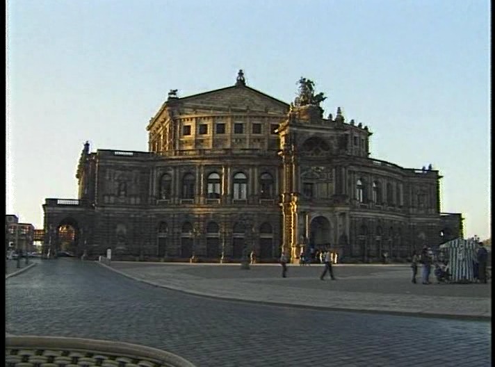 德累斯顿大轰炸剧照的剧照