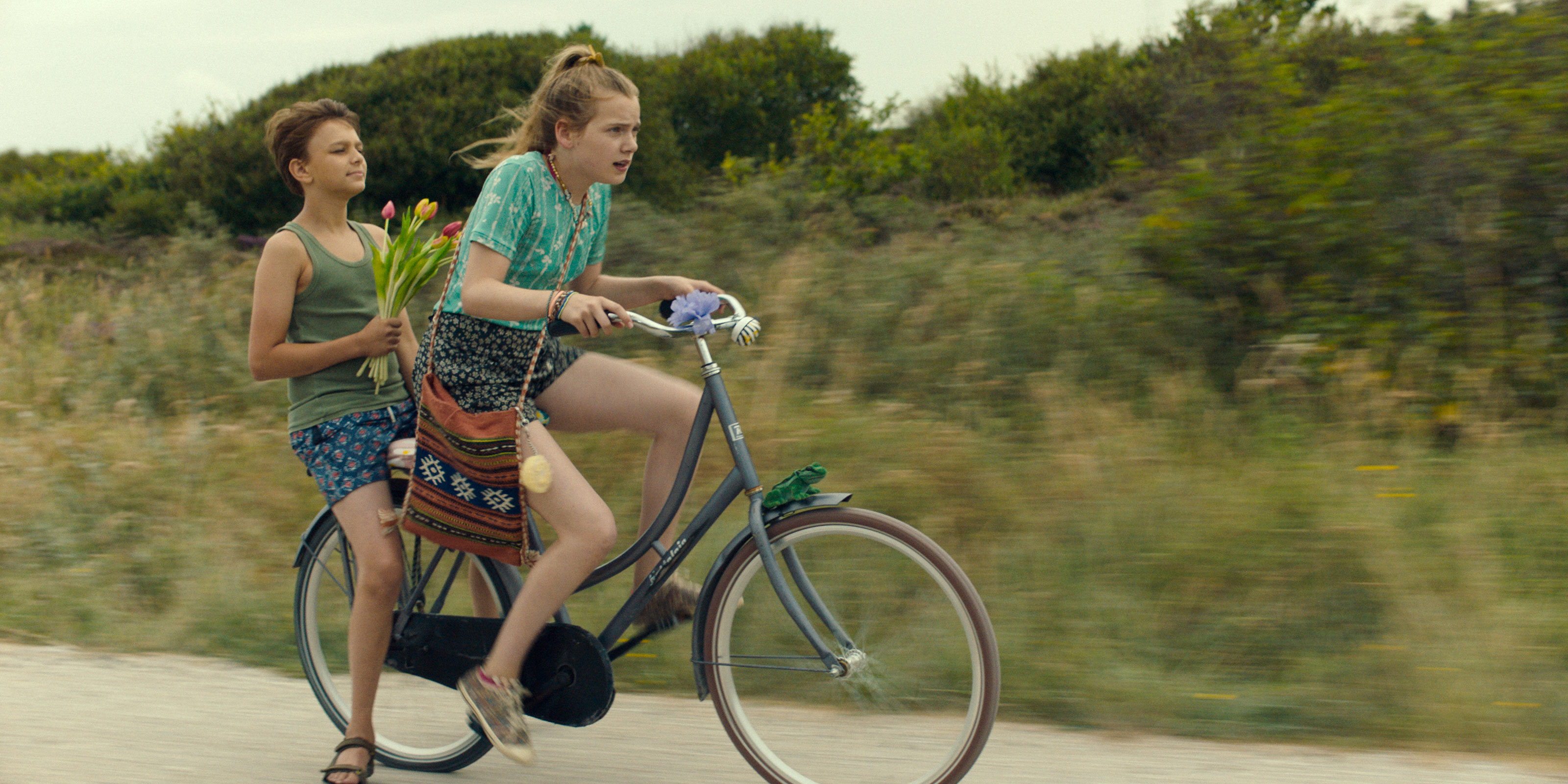 非凡夏日剧照的剧照