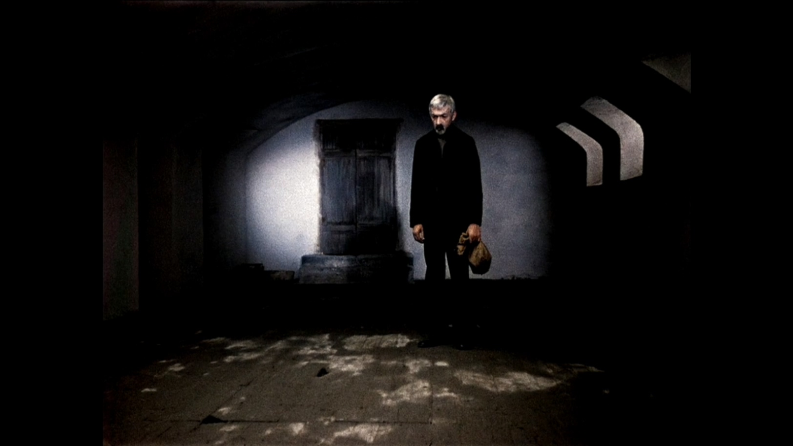 皮罗斯马尼剧照的剧照