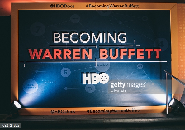 成为沃伦·巴菲特剧照的剧照