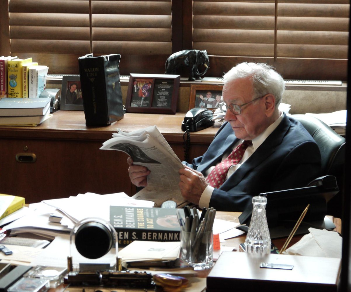 成为沃伦·巴菲特剧照的剧照