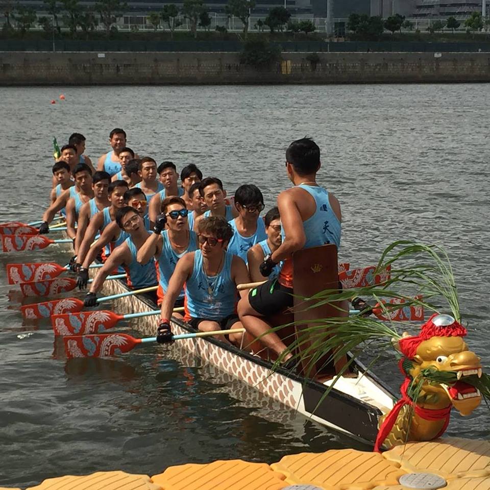 逆流大叔剧照的剧照