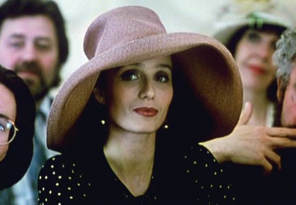 四个婚礼和一个葬礼剧照的剧照