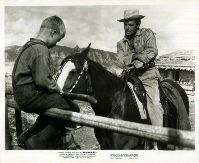 原野奇侠剧照的剧照