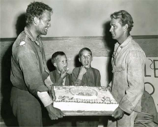 原野奇侠剧照的剧照