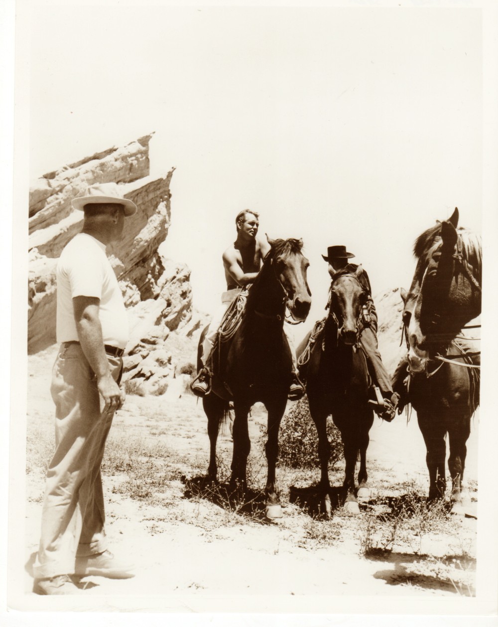 原野奇侠剧照的剧照