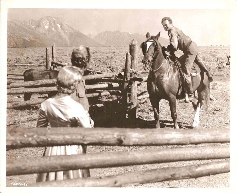 原野奇侠剧照的剧照