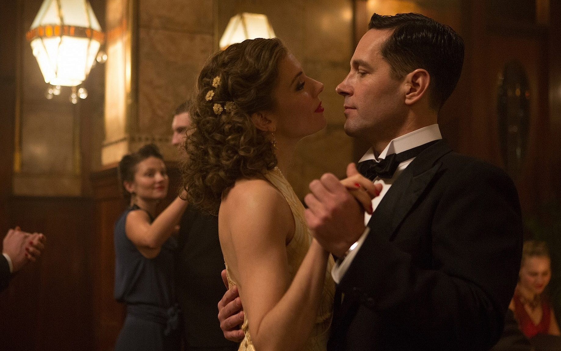 接球手间谍剧照的剧照