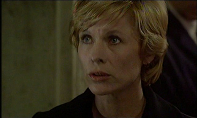 圣地亚哥在下雨剧照的剧照