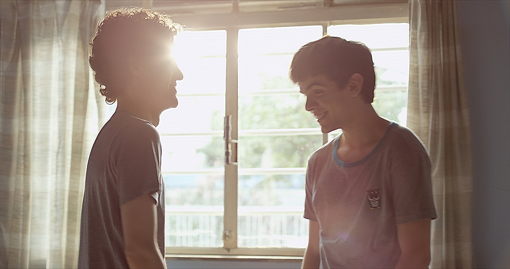 爱，牵手剧照的剧照