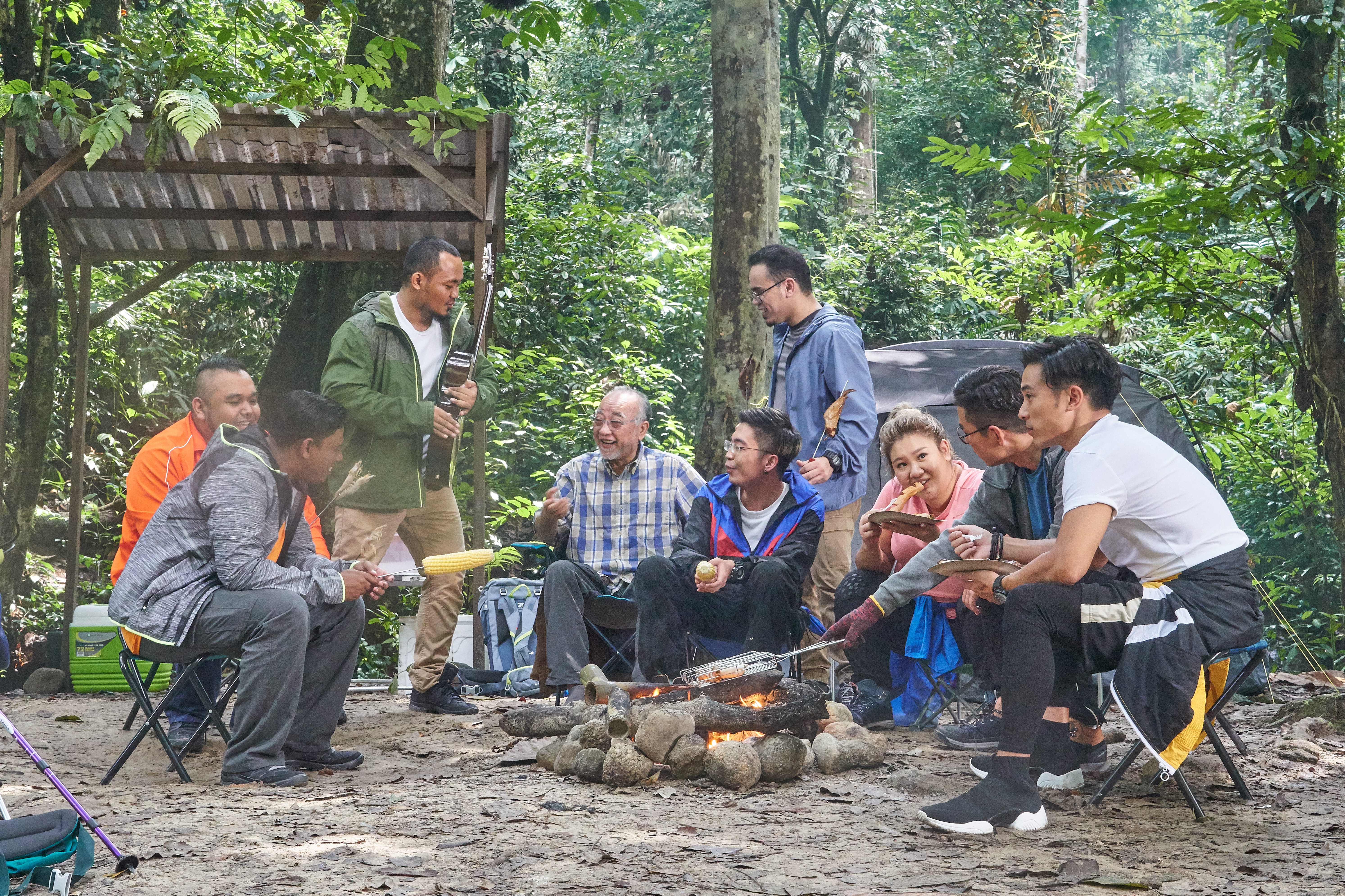 玩转全家福剧照的剧照