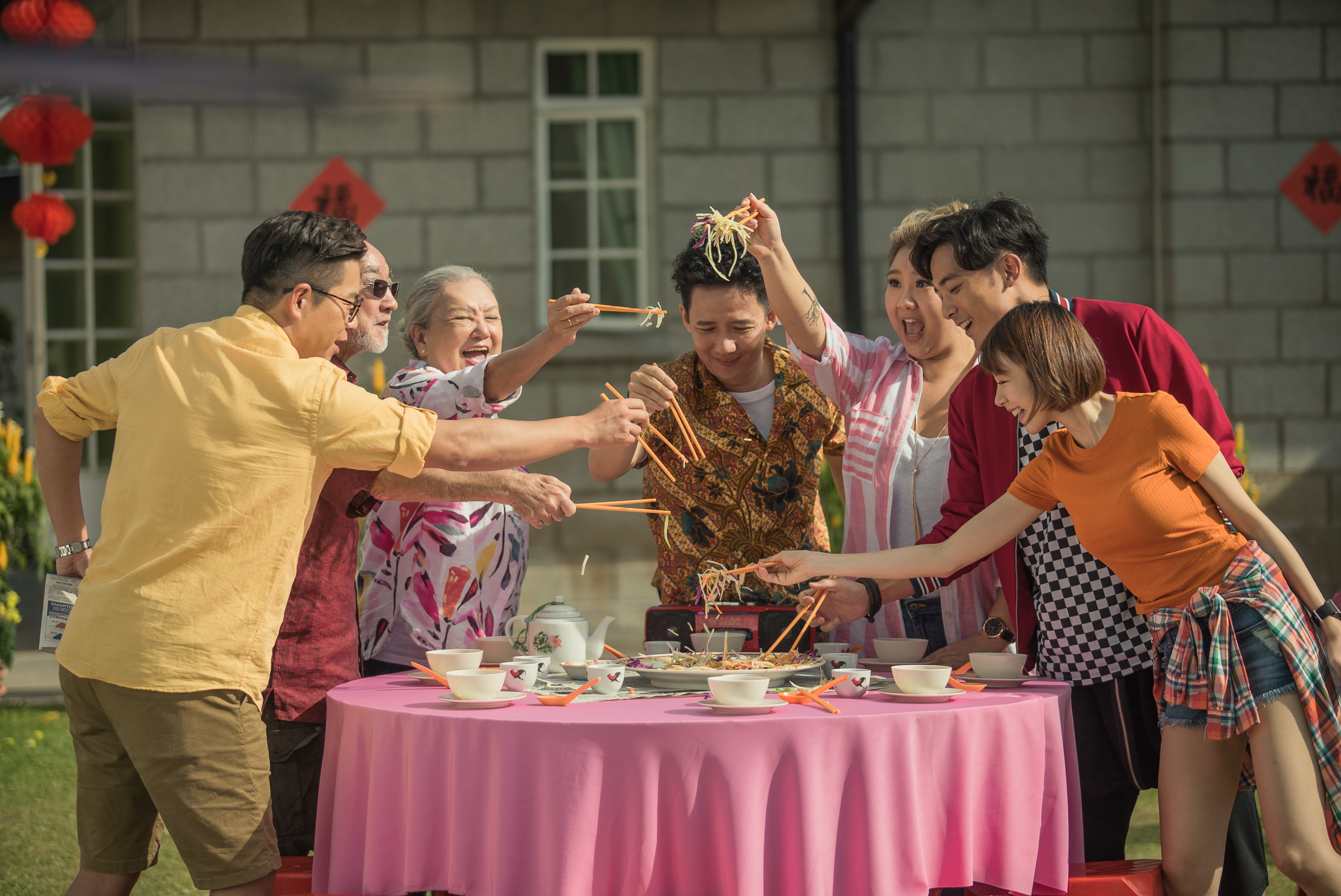 玩转全家福剧照的剧照