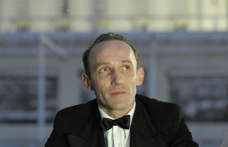 伯纳德行动剧照的剧照